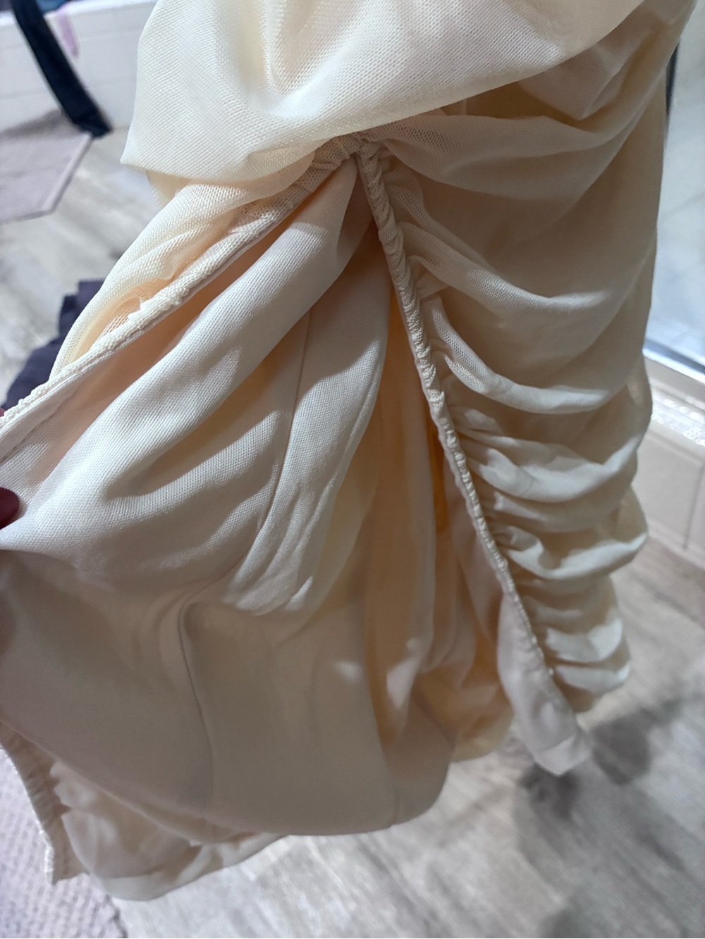 Abilene off the shoulder ruched midi dress NWOT - Picture 6 of 7